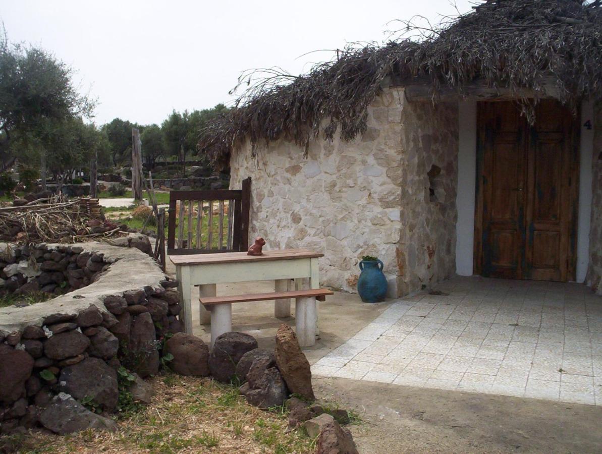 Ovile Juanne Loddo Orosei Exterior photo
